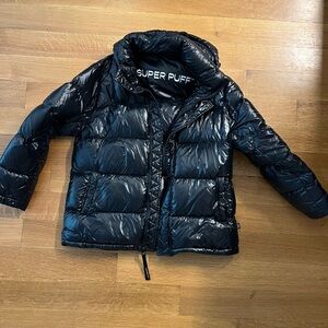 Aritzia Black Puffer Jacket